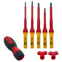 Zestaw wkrętaków izolowanych VDE w kasecie